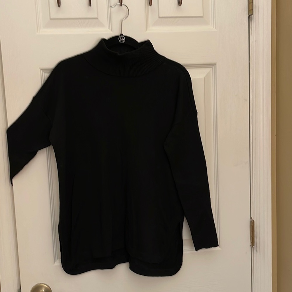 Vince Camuto black mock turtle neck